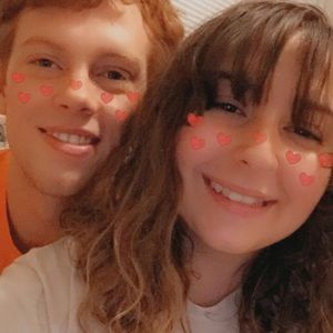 Meet your Posher, Devyn